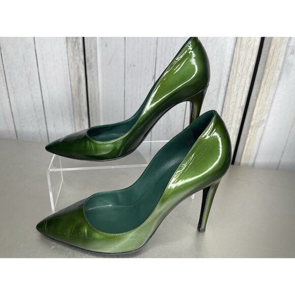 Sergio Rossi Shoes - Sergio Rossi Green Patent Leather Point Toe Slip On Stiletto Pumps Size 38